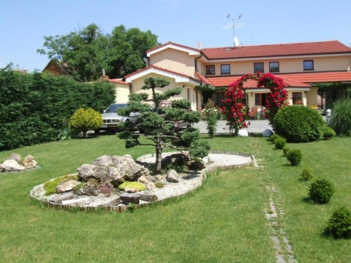 Penzion 77 - Garni Pezinok Extérieur photo